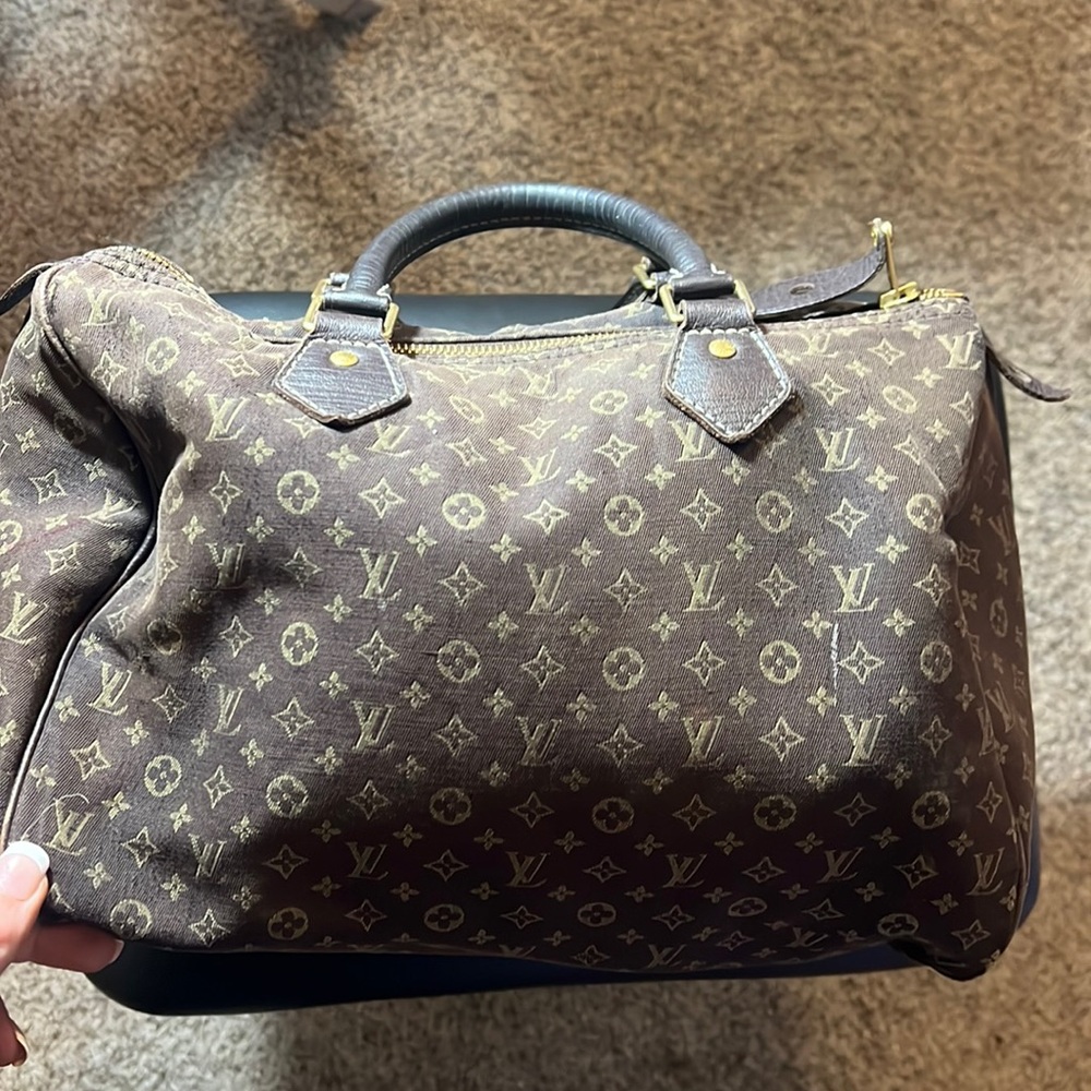 Vintage Louis Vuitton Purse Medium & Spacious w/🔐